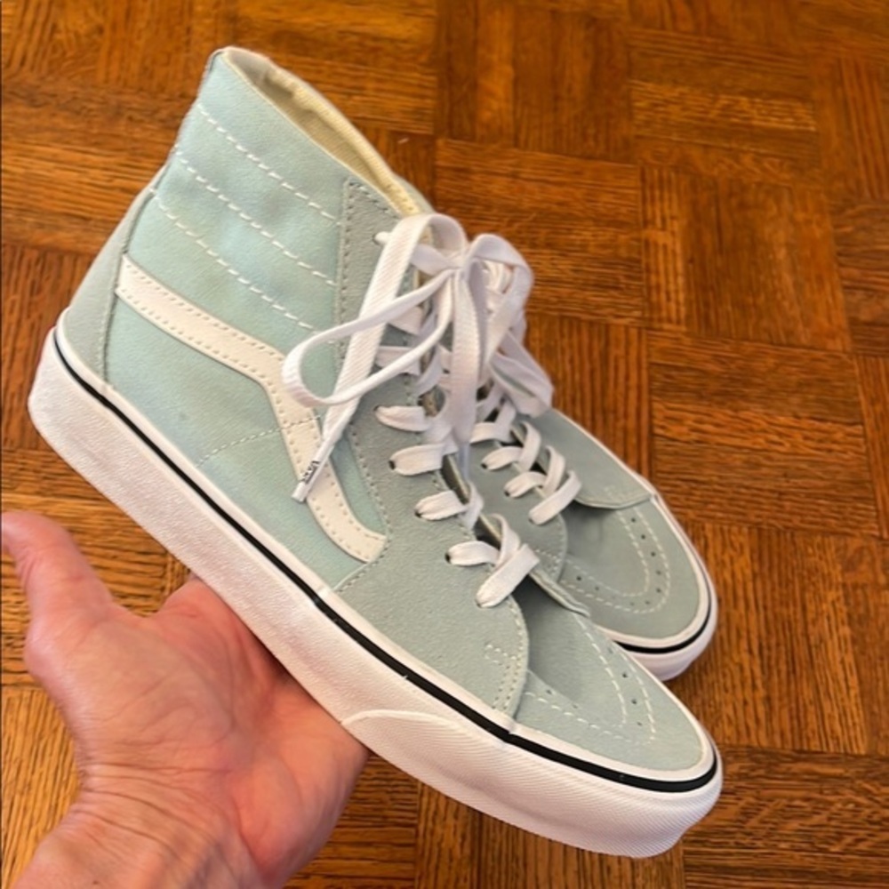 Vans High-Top Sneakers size 8.5